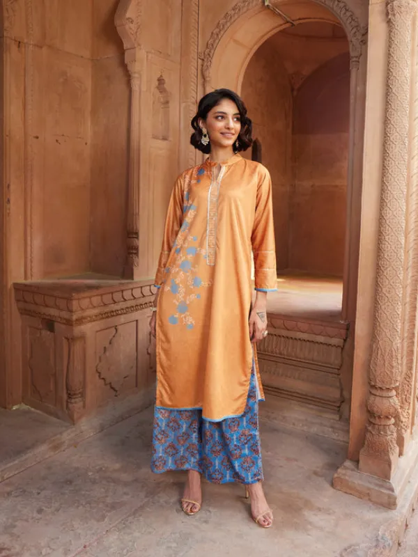 Ahalyaa Women's Orange Color Digital Print Velvet Kurta With Palazzo