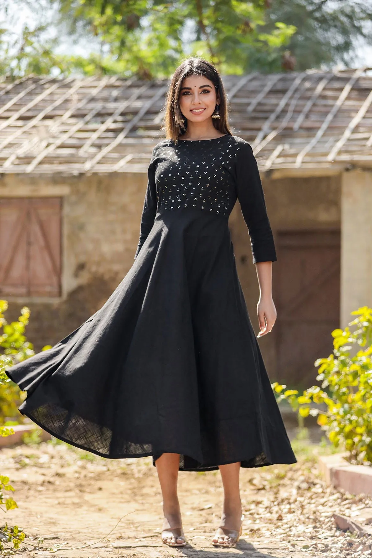 Black Sequin Cotton Anarkali Kurta (pack of 1)