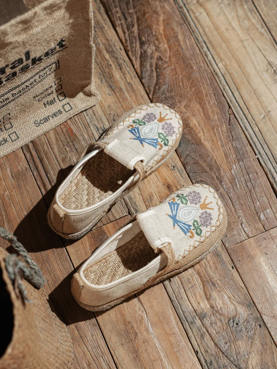 CACTUS ROSE | PATTERN EMBROIDERED LINEN ESPADRILLE LOAFER - BEIGE