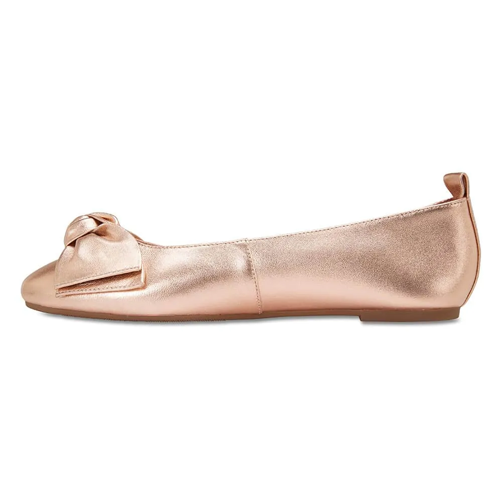 Gabby Flat in Rose Gold Leather