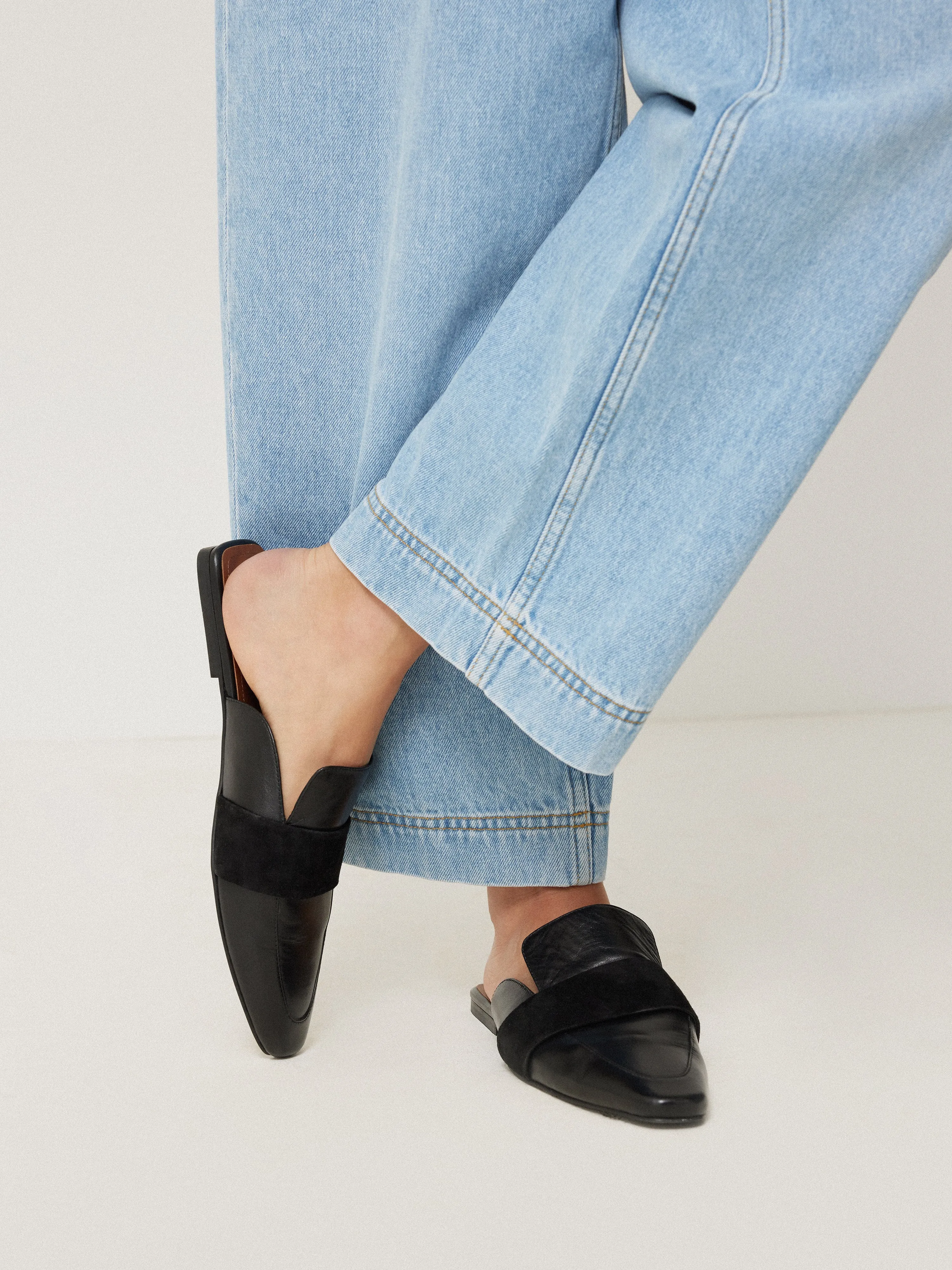 Leather Backless Loafer | Black