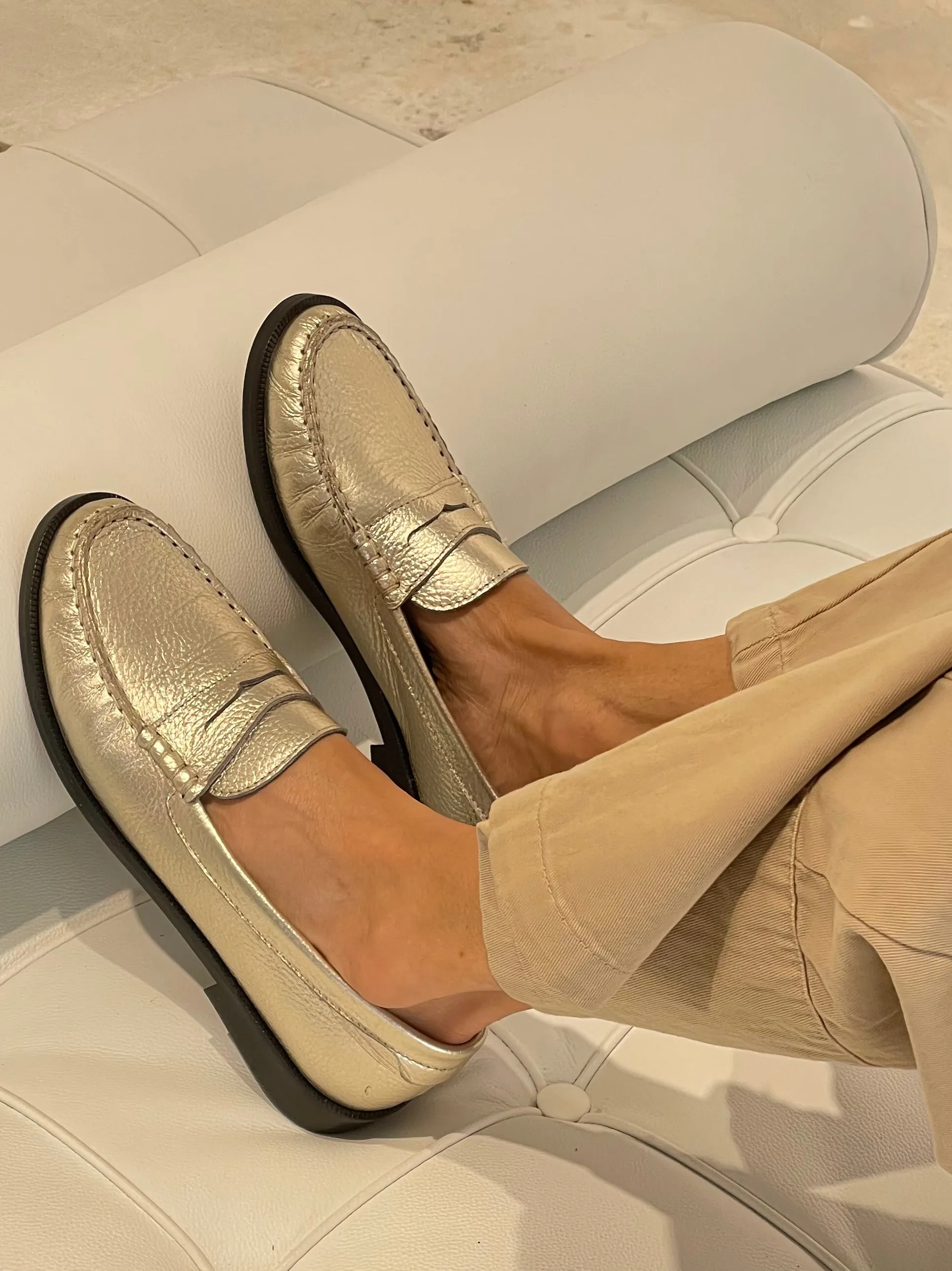 Penny Loafer in Champagne