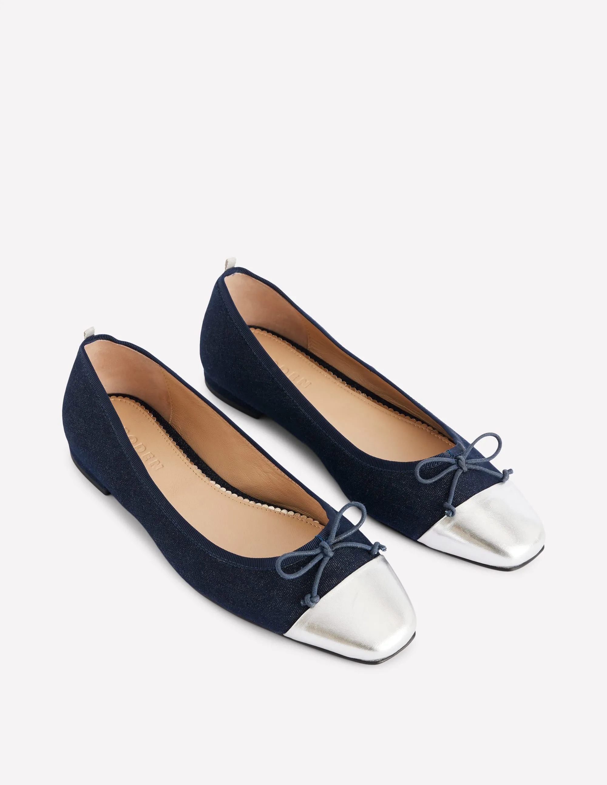 Toe Cap Ballet Flat-Denim